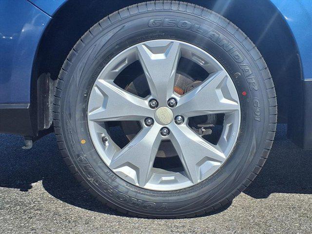 Photo of 2015 Quartz Blue Pearl Subaru Forester