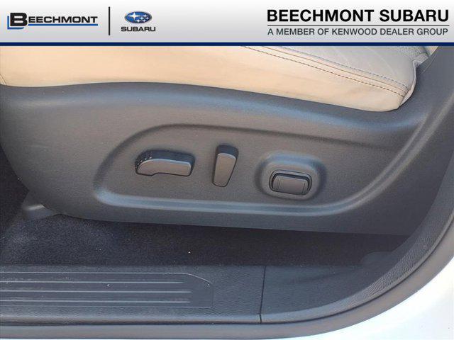 Photo of 2023 Pearl White Tricoat Nissan Murano