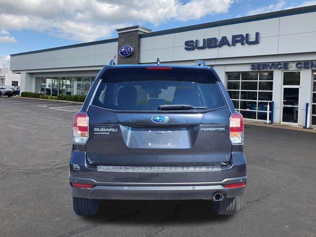 Photo of 2018 Dark Gray Metallic Subaru Forester