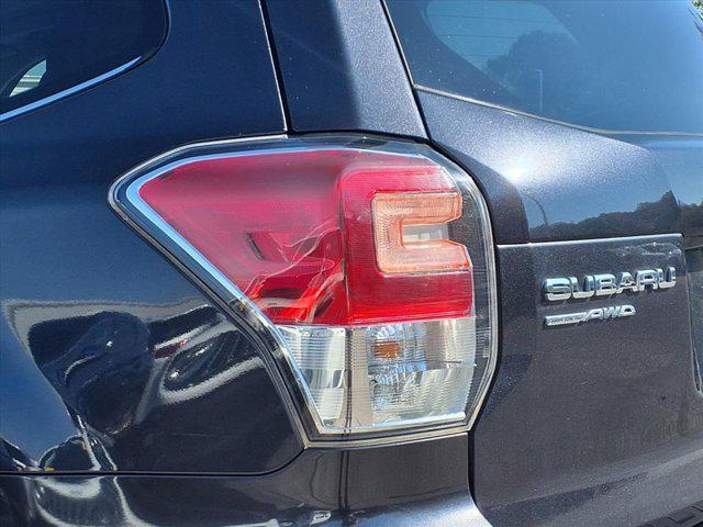 Photo of 2018 Dark Gray Metallic Subaru Forester