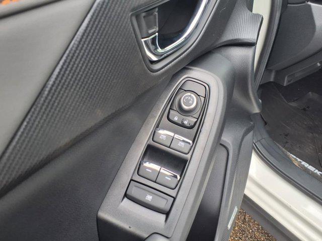 Photo of 2025 Crystal White Pearl Subaru Crosstrek