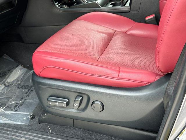 Photo of 2022 Gray Pearl Lexus GX 460