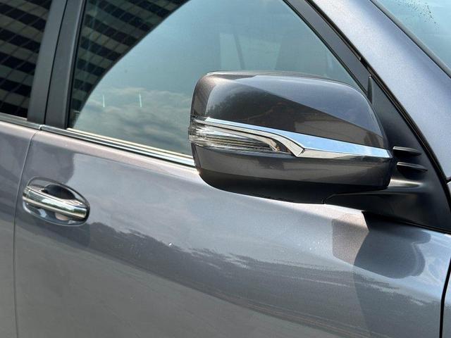 Photo of 2022 Gray Pearl Lexus GX 460