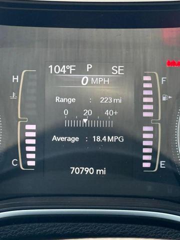 Photo of 2019 Diamond Black Crystal Pearlcoat Jeep Cherokee