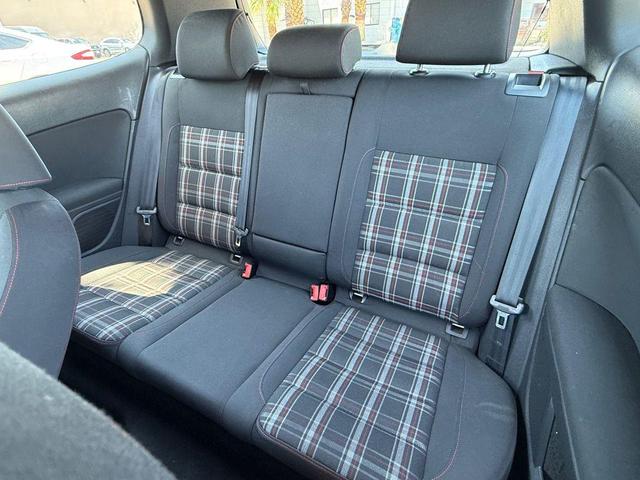 Photo of 2013 Silver Volkswagen GTI