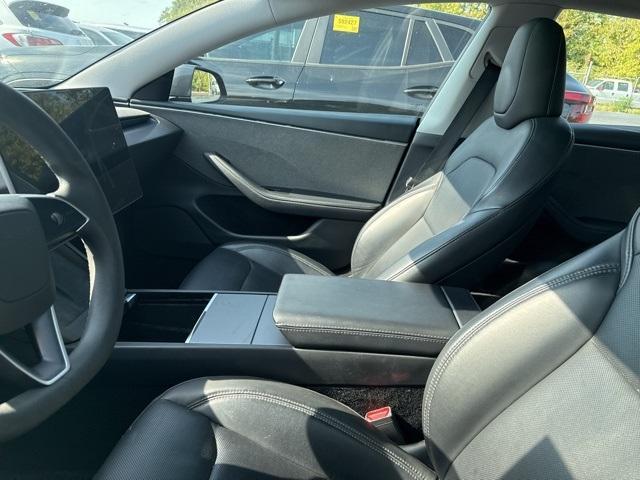 Photo of 2024 Gray Tesla Model 3