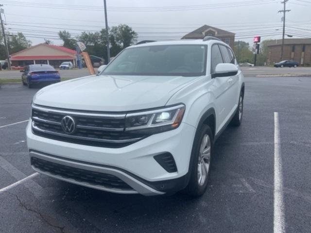 Photo of 2021 Pure White Volkswagen Atlas
