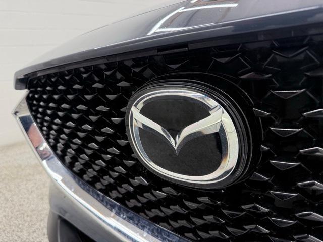 Photo of 2024 Polymetal Gray Metallic Mazda CX-30