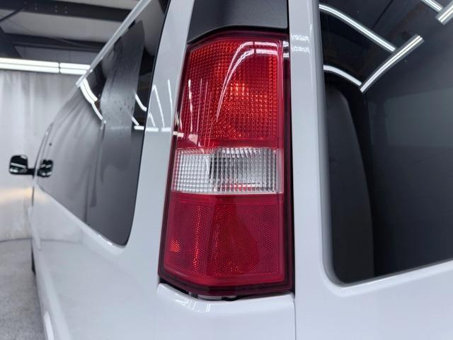 Photo of 2022 Summit White Chevrolet Express 3500