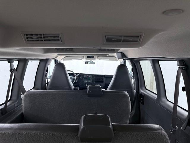 Photo of 2022 Summit White Chevrolet Express 3500