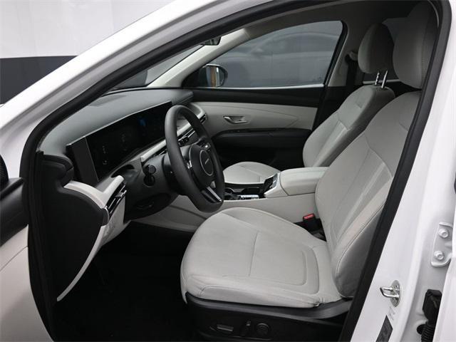 Photo of 2025 Serenity White Pearl Hyundai TUCSON