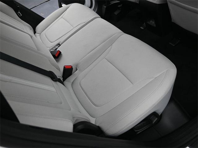 Photo of 2025 Serenity White Pearl Hyundai TUCSON