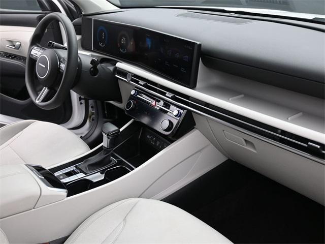Photo of 2025 Serenity White Pearl Hyundai TUCSON