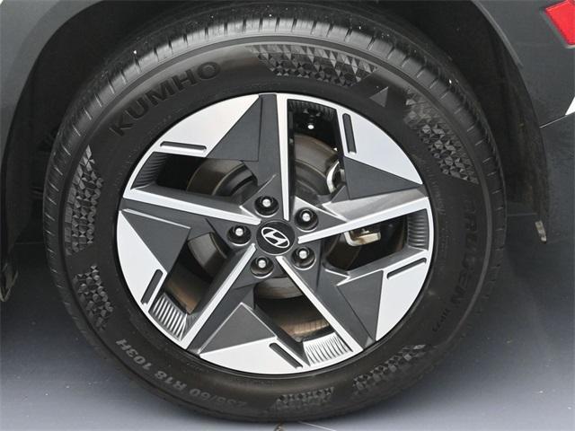 Photo of 2025 Serenity White Pearl Hyundai TUCSON