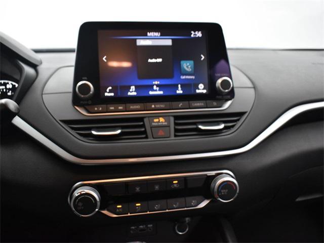 Photo of 2025 Super Black Nissan Altima