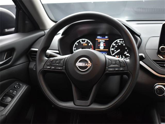 Photo of 2025 Super Black Nissan Altima