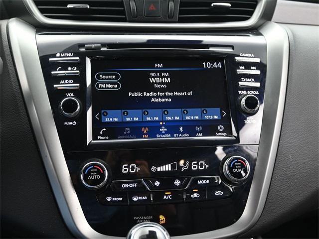 Photo of 2023 Pearl White Tricoat Nissan Rogue