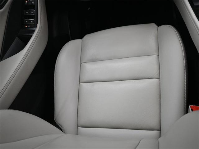 Photo of 2023 Pearl White Tricoat Nissan Rogue