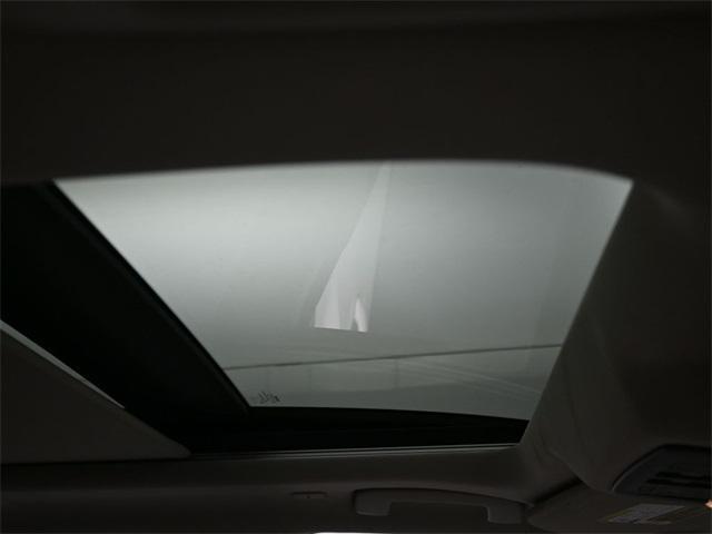Photo of 2023 Pearl White Tricoat Nissan Rogue