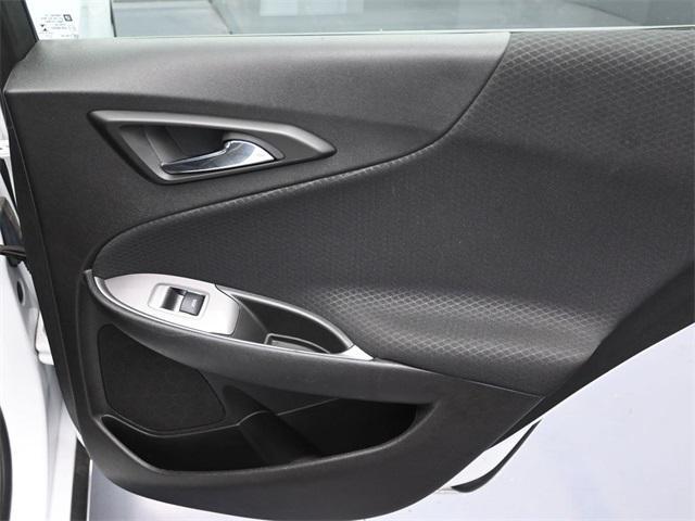 Photo of 2024 Summit White Chevrolet Malibu