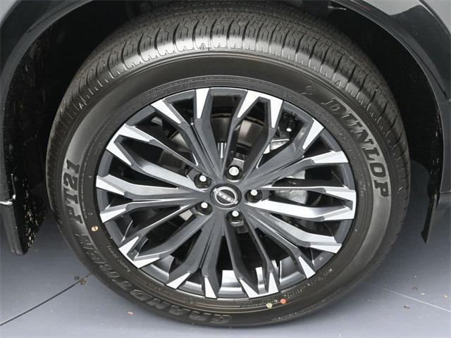 Photo of 2025 Gun Metallic Nissan Rogue