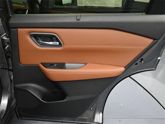 Photo of 2025 Gun Metallic Nissan Rogue