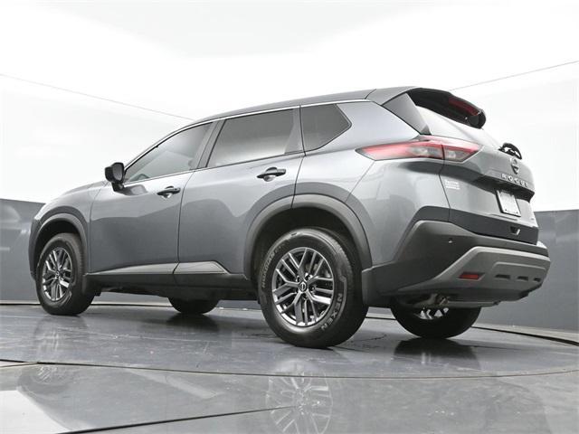 Photo of 2023 Gun Metallic Nissan Rogue