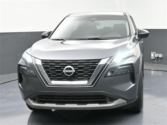 Photo of 2023 Gun Metallic Nissan Rogue