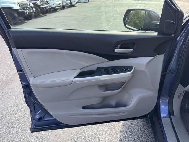 Photo of 2013 Blue Honda CR-V