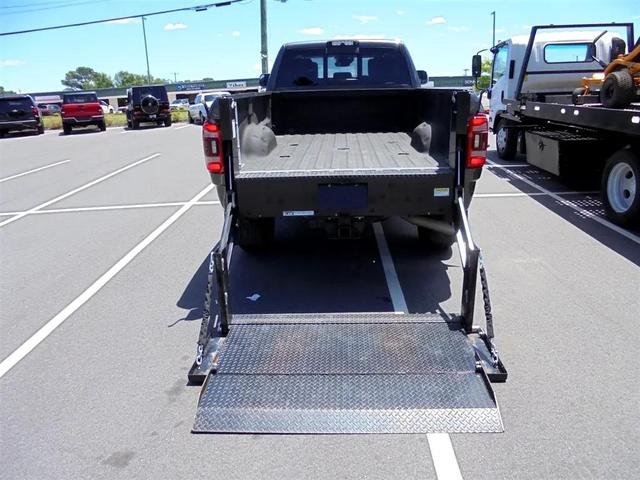 Photo of 2019 Granite Crystal Met. RAM 3500