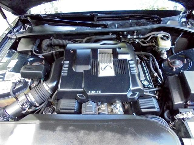 Photo of 1997 Ebony Teal Pearl Lexus LS 400