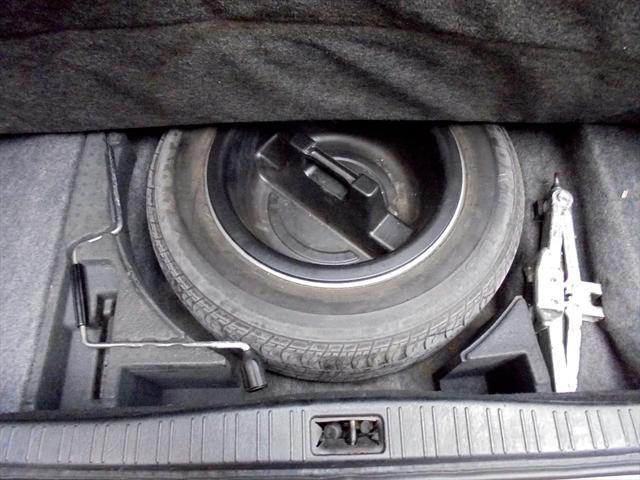 Photo of 1997 Ebony Teal Pearl Lexus LS 400