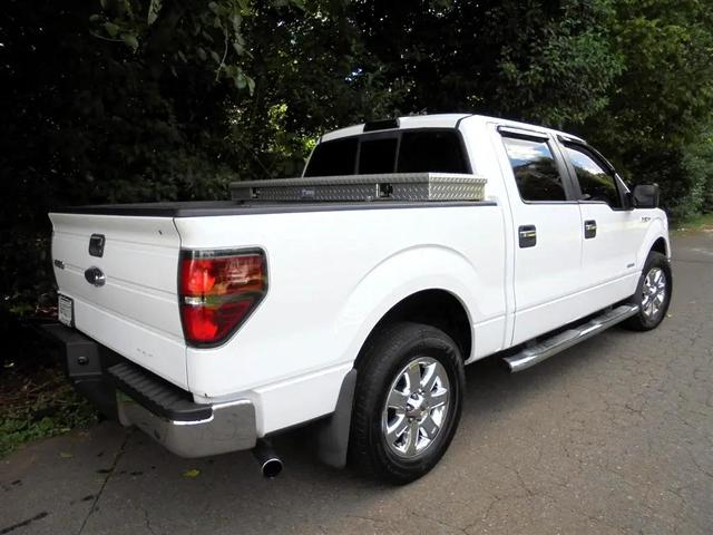 Photo of 2014 Oxford White Ford F-150
