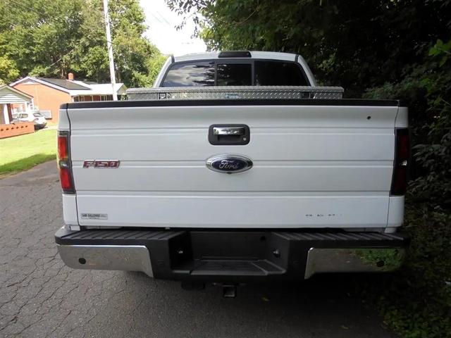 Photo of 2014 Oxford White Ford F-150