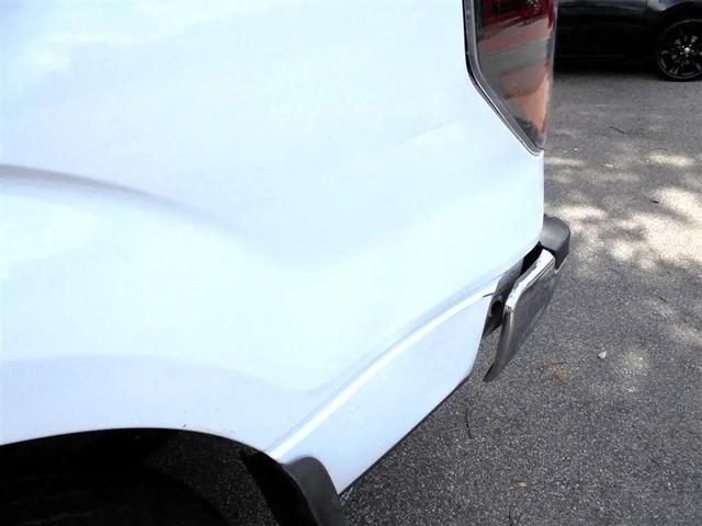 Photo of 2014 Oxford White Ford F-150