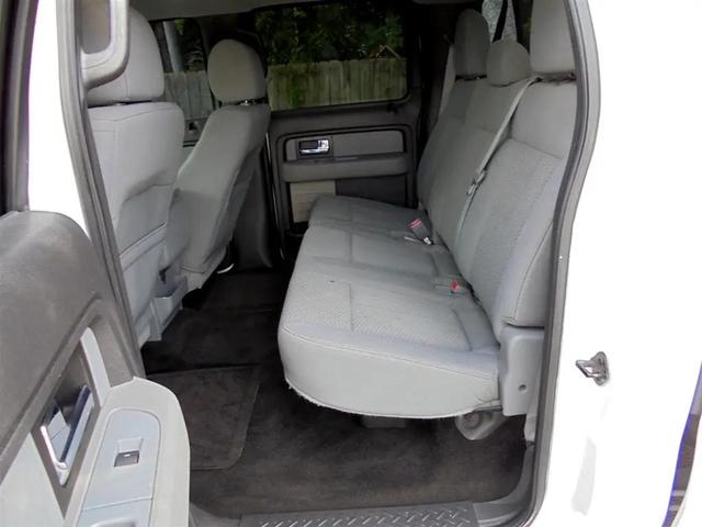 Photo of 2014 Oxford White Ford F-150