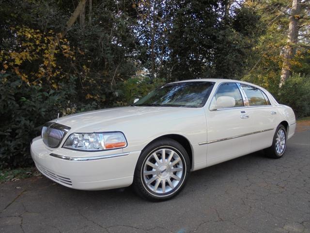 2007 Lincoln Town Car