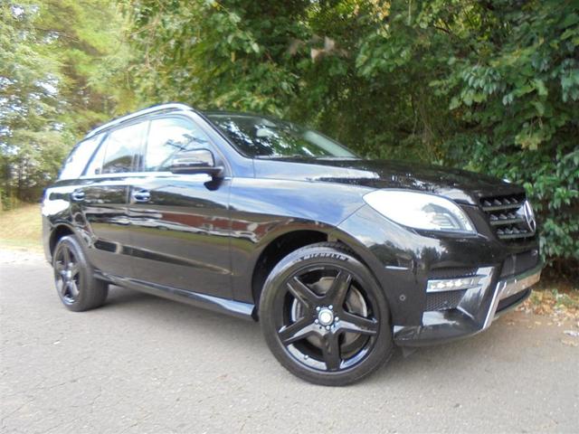 Photo of 2015 Black Mercedes-Benz M-Class