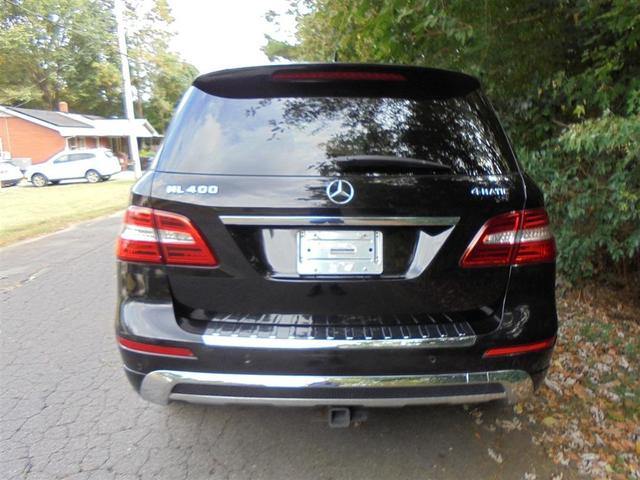 Photo of 2015 Black Mercedes-Benz M-Class