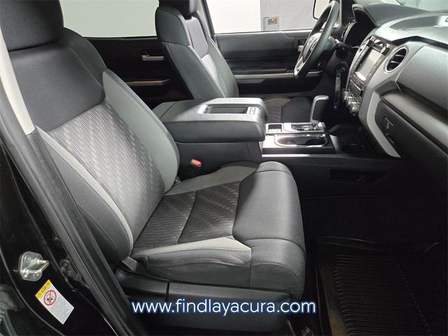 Photo of 2018 Midnight Black Metallic Toyota Tundra