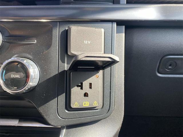 Photo of 2025 Carbonized Gray Metallic Ford F-150