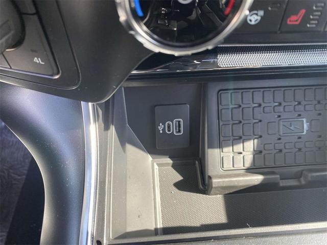 Photo of 2025 Carbonized Gray Metallic Ford F-150