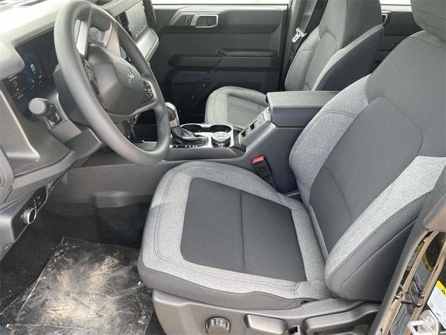 Photo of 2025 Carbonized Gray Metallic Ford Bronco