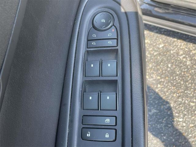 Photo of 2017 Mosaic Black Metallic Chevrolet Traverse