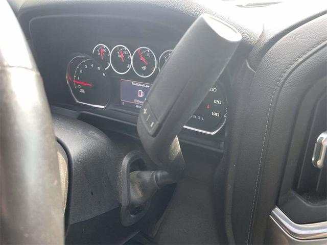 Photo of 2022 Summit White Chevrolet Silverado 2500