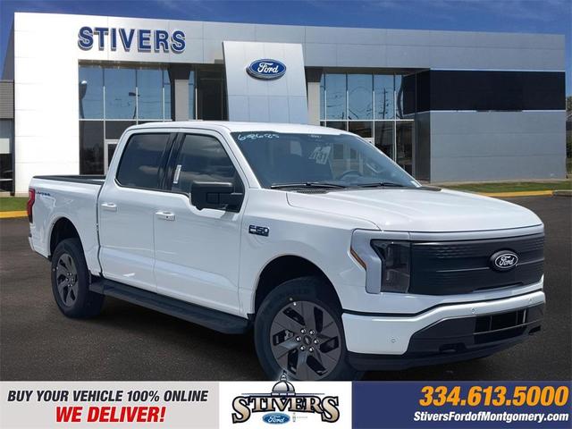 Photo of 2025 Oxford White Ford F-150 Lightning