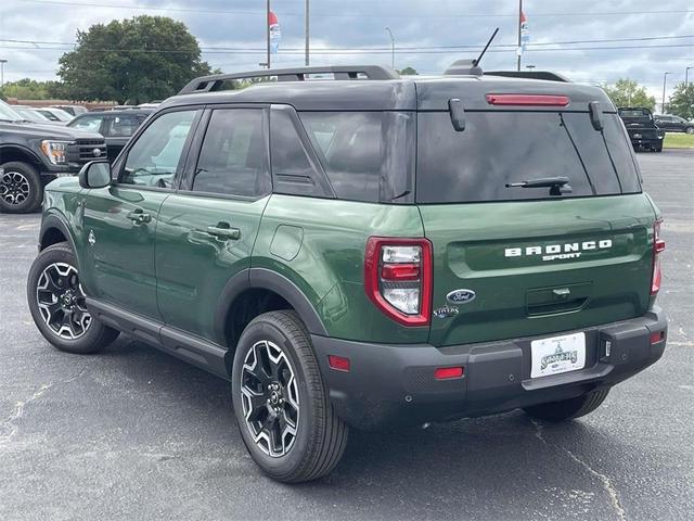 Photo of 2025 Eruption Green Metallic Ford Bronco Sport