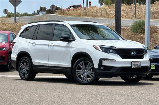 Photo of 2022 Platinum White Pearl Honda Pilot