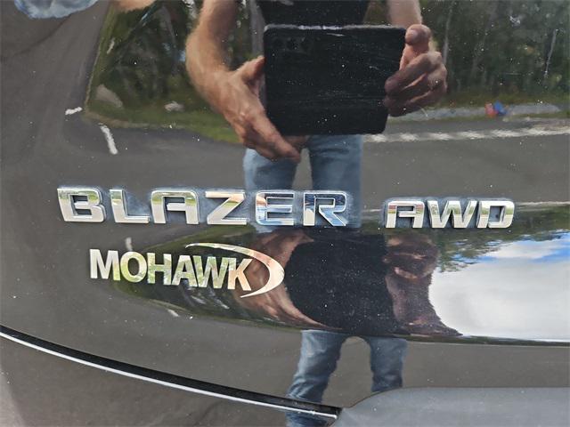 Photo of 2023 Black Chevrolet Blazer