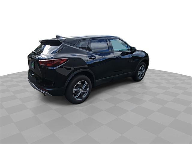 Photo of 2023 Black Chevrolet Blazer
